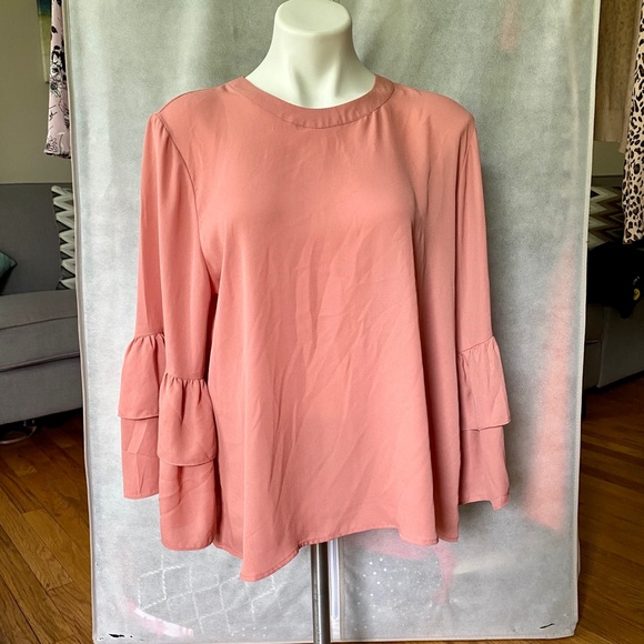 Violet + Claire layered bell sleeve blouse - Picture 6 of 7